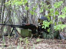 Госпогранслужба: около 40 боевиков пытались атаковать блокпост Марьинка