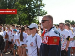 Тысячи керчан во главе с руководством города устроили 2-километровый забег (ФОТО)