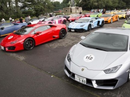 С размахом: впечатляющий слет владельцев Lamborghini в Японии