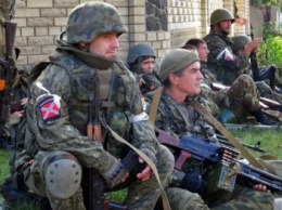 У боевиков «ДНР» и «ЛНР» сильно упала дисциплина - разложение «ополчения» пытаются предотвратить слухами о скором наступлении