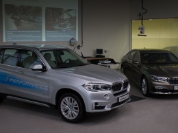 Гибридные BMW iPerformance приехали в Россию