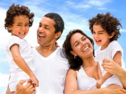 Отношения между родителями и детьми влияют на здоровье в среднем возрасте
