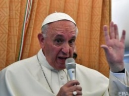 Папа римский сравнил публикацию слухов в СМИ с терроризмом