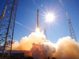 Специалисты SpaceX объяснили взрыв ракеты Falkon