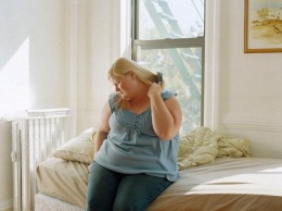 Одинокие люди чаще страдают ожирением, чем женатые