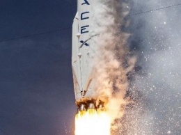 SpaceX объяснила, почему ее ракета взорвалась на старте
