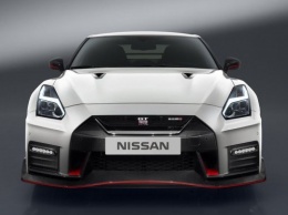 В США стартовали продажи суперновинки Nissan GT-R 2017