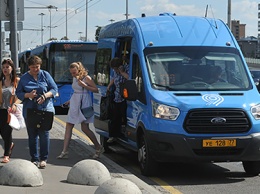 В Москве водителей частных автобусов начали увольнять за превышение скорости