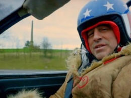 Мэтт Леблан останется ведущим Top Gear еще на два года