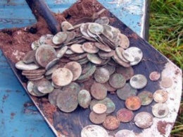 В Пскове найден клад, предположительно купца Плюшкина