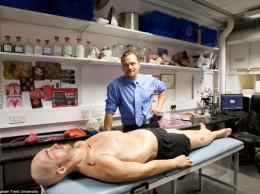 Ученые разработали искусственное человеческое тело для хирургов-стажеров