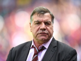 Футбол: Тренер сборной Англии будет уволен из-за участия в коррупционном скандале