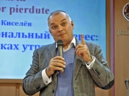 Телеведущий Дмитрий Киселев предложил легализовать однополые союзы в РФ
