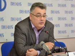 Снегирев: Порошенко хочет продавить спецстатус Донбасса через парламент