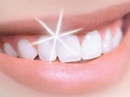 Специалисты изобрели новый метод отбеливания зубов