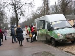 Хаос в общественном транспорте власть и перевозчики договорились прекратить