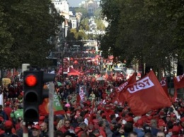 В Брюсселе тысячи людей вышли на демонстрацию против политики правительства