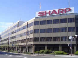Sharp собирается инвестировать $560 млн в OLED-технологию