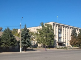 В Запорожской области из мэрии эвакуировали депутатов