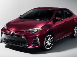 Toyota Corolla 2017 года улучшила дизайн и оборудование