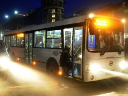Симферопольцы подписывают петицию за круглосуточный общественный транспорт в городе