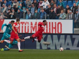 «Зенит» одолел «Спартак» со счетом 4-2 в центральном матче 9 тура РФПЛ