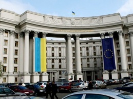 Киев призвал Москву обеспечить разведение сил на Донбассе