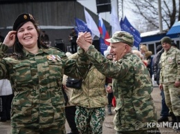 Бдительные крымские ополченцы в очередной раз «спасли» прокуратуру от заминирования
