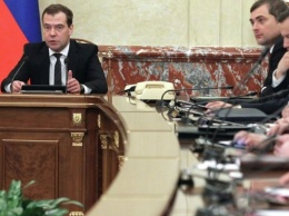 Правительсто одобрило сокращение 100 тысяч бюджетных мест в ВУЗах России