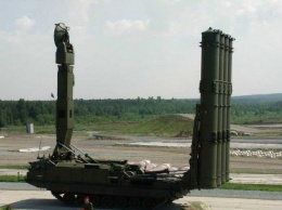 Минобороны России получило новейшие комплексы ЗРК С-300В4