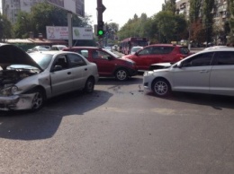 В Одессе ищут свидетелей двух аварий на одном месте (ФОТО)