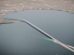 В интернет-проекте показали фотографии возведения Керченского моста в годы войны (ФОТО)
