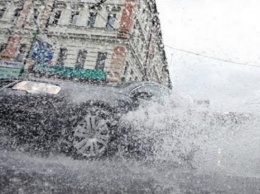 В Киеве на выходных ожидается сильный дождь с порывами ветра