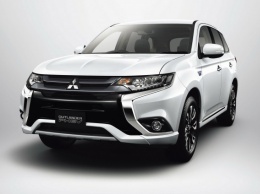 Mitsubishi запускает в производство обновленный Outlander