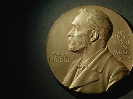 Нобелевскую премию по химии получили создатели "молекулярных машин"
