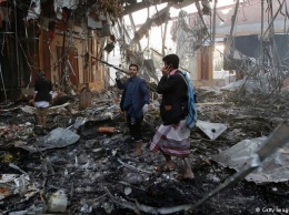 В результате авианалета в Йемене погибли более 140 человек