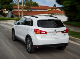 Mitsubishi Outlander Sport будет конкурировать с Toyota C-HR и Mazda CX-3