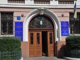 Судебное заседание по делу прикарпатского взяточника-рекордсмена отложили на 12 октября