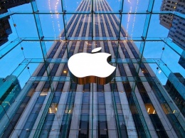 Стоимость акций компании Apple стремительно растет