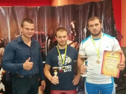Андрей Охрименко стал победителем соревнований в жиме штанги лежа