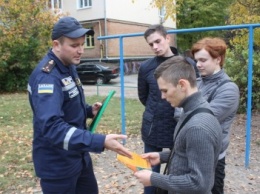Отопительный сезон без трагедий - спасатели Кропивницкого проводят разъяснительную работу с населением