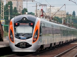 Скоростной поезд в направлении Харькова и Константиновки будет курсировать по измененному расписанию