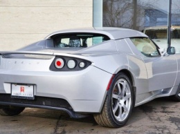 Владелец одного из первых прототипов Tesla выставил его на аукцион за 1 млн долларов