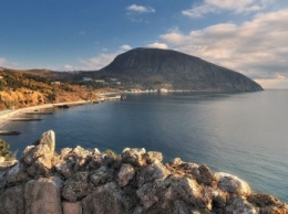Аю-Даг назван самым опасным местом для туристов в Крыму
