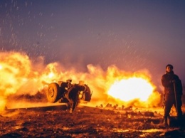 Артиллерия боевиков накрыла Водяное: в поселке пожар