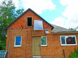 Полтавчанин построил автономный дом на солнечных батареях