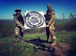 Украинские добробаты начали воевать с ВСУ