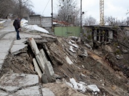 Стройка на Волгоградской: забор снесли – что дальше?