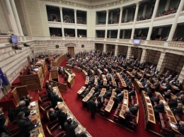 Греция допускает возможность досрочных парламентских выборов после референдума