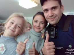 Патрульные полицейские обучали славянских школьников